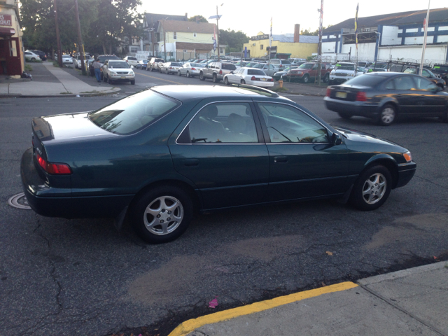 Toyota Camry 1998 photo 3