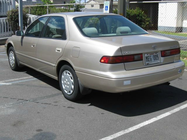 Toyota Camry X Sedan