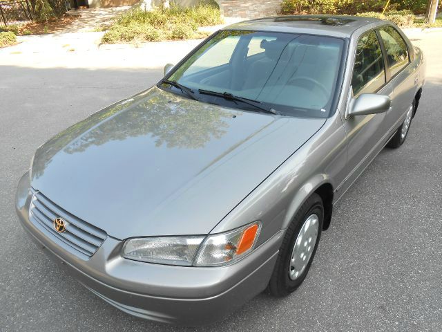 Toyota Camry 1998 photo 3