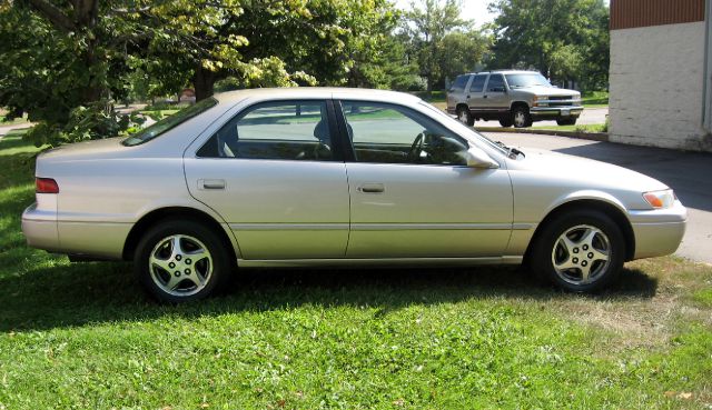 Toyota Camry 1998 photo 4