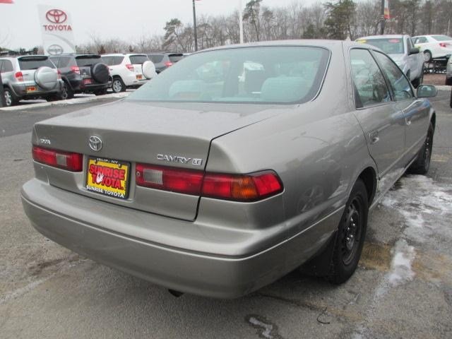 Toyota Camry 1998 photo 3