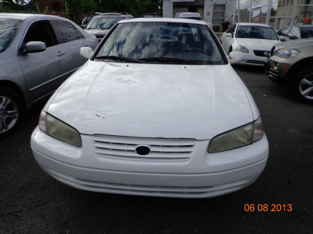 Toyota Camry 1998 photo 3