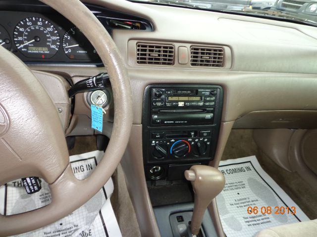 Toyota Camry 1998 photo 4