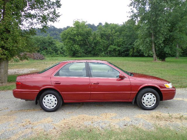 Toyota Camry 1998 photo 3