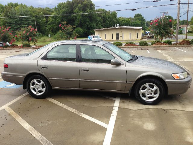 Toyota Camry 1998 photo 4