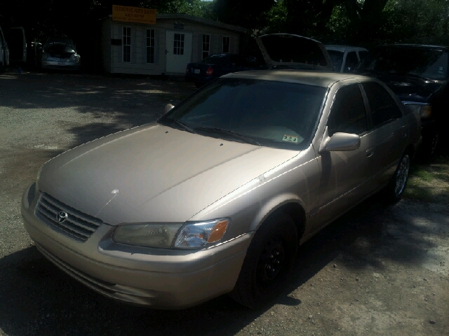 Toyota Camry 1998 photo 2