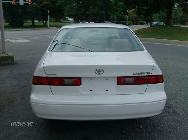 Toyota Camry 1998 photo 4