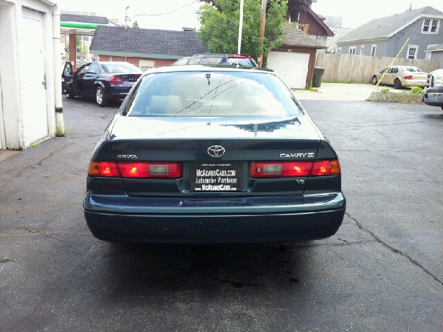 Toyota Camry 1998 photo 3