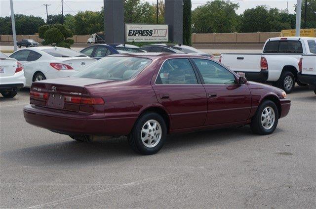 Toyota Camry Unknown Sedan