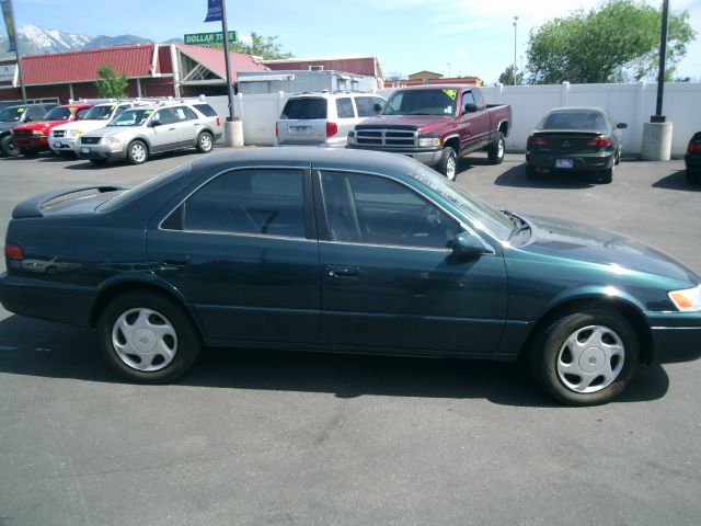 Toyota Camry 1998 photo 2