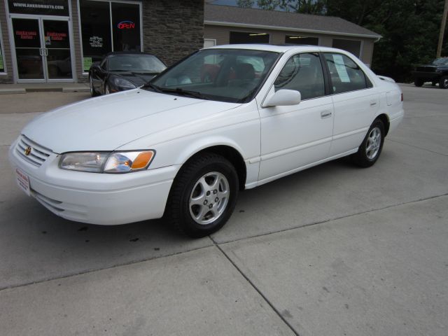 Toyota Camry X Sedan