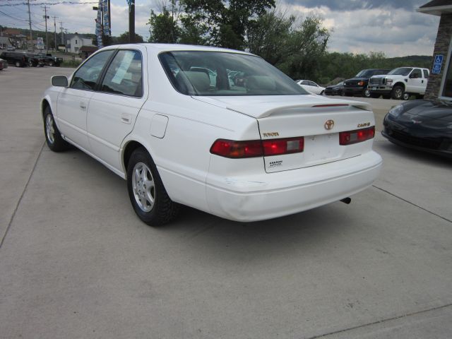 Toyota Camry 1998 photo 21