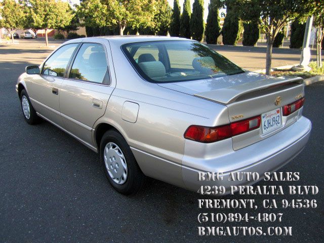 Toyota Camry 1998 photo 2