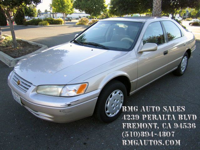 Toyota Camry 1998 photo 3