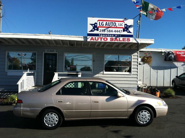 Toyota Camry 1998 photo 1