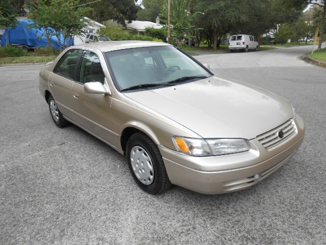 Toyota Camry 1999 photo 2