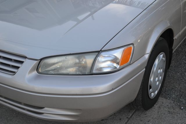 Toyota Camry 1999 photo 17