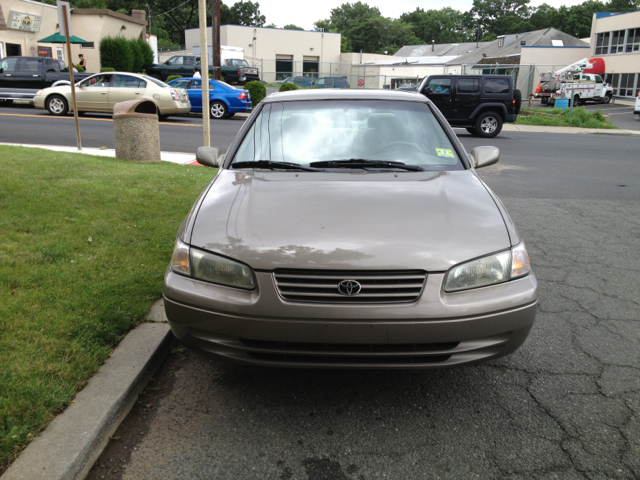 Toyota Camry 1999 photo 2