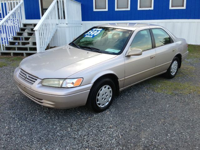 Toyota Camry 1999 photo 1