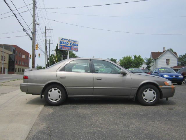 Toyota Camry 1999 photo 4