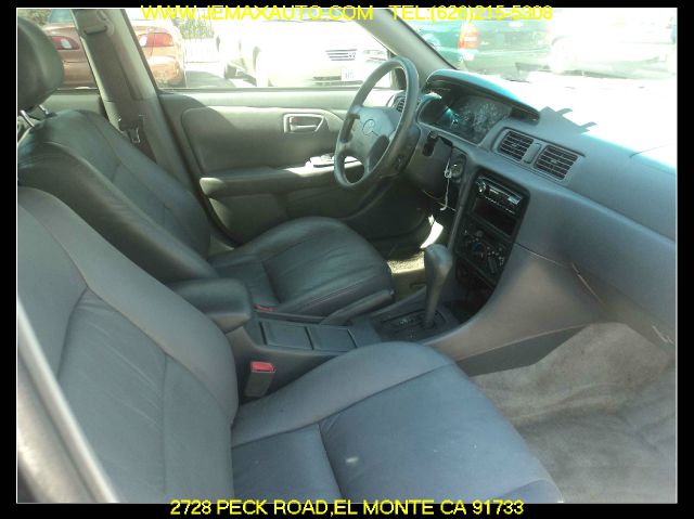 Toyota Camry 1999 photo 1