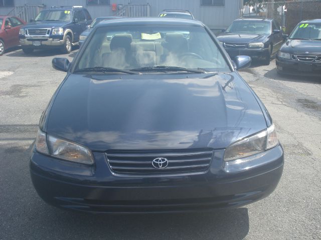 Toyota Camry 1999 photo 2