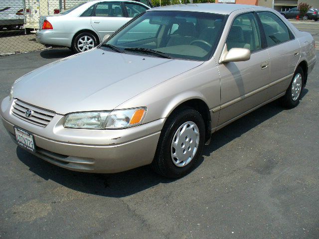 Toyota Camry 1999 photo 4