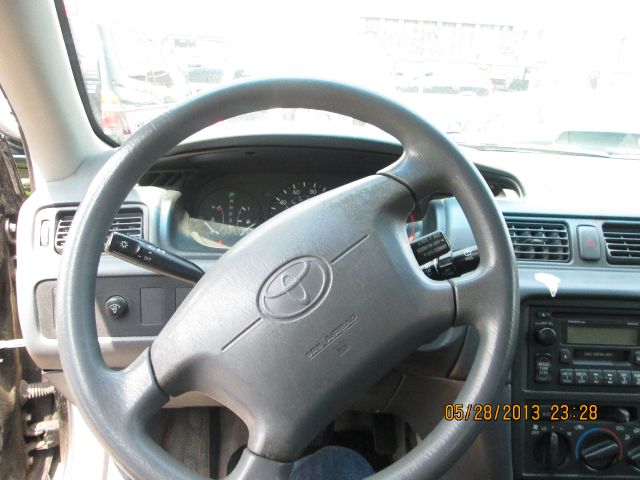 Toyota Camry 1999 photo 2