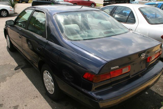 Toyota Camry 1999 photo 2