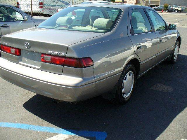 Toyota Camry 1999 photo 8