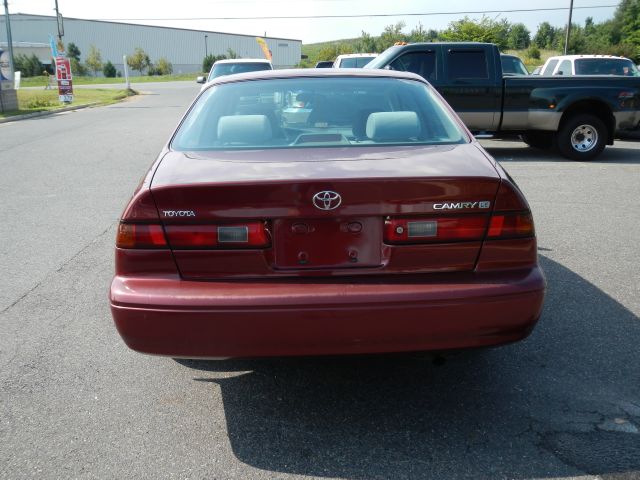 Toyota Camry 1999 photo 2