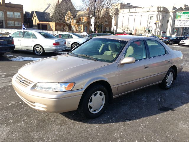 Toyota Camry 1999 photo 2