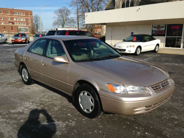 Toyota Camry 1999 photo 3