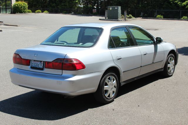 Toyota Camry 1999 photo 10