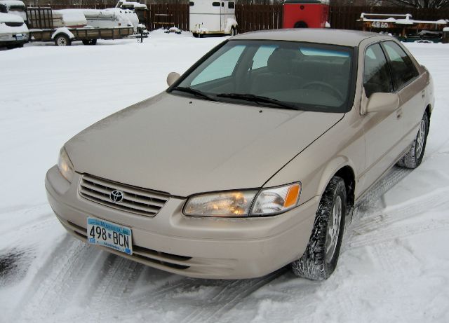 Toyota Camry 1999 photo 2