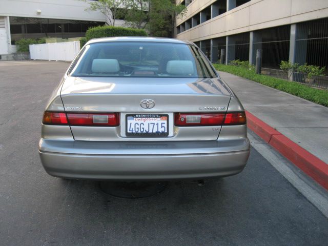 Toyota Camry 1999 photo 26