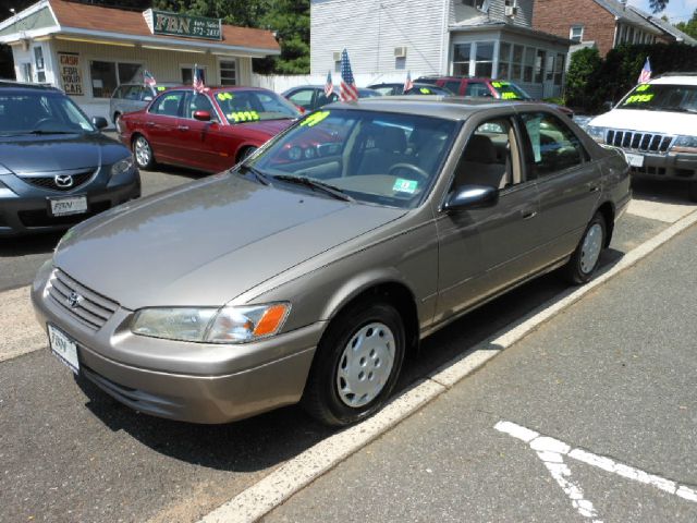 Toyota Camry 1999 photo 1