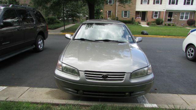 Toyota Camry 1999 photo 1