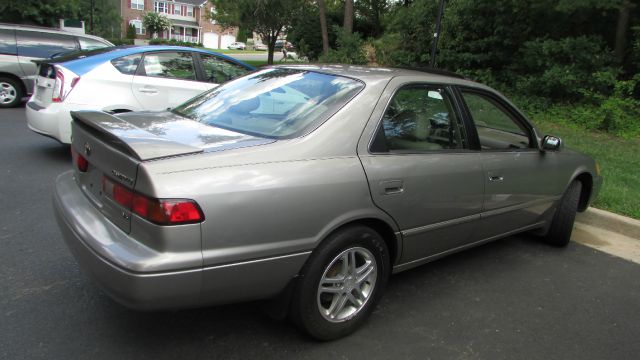 Toyota Camry 1999 photo 2