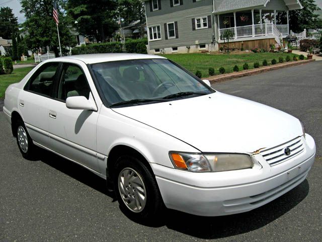 Toyota Camry 1999 photo 4