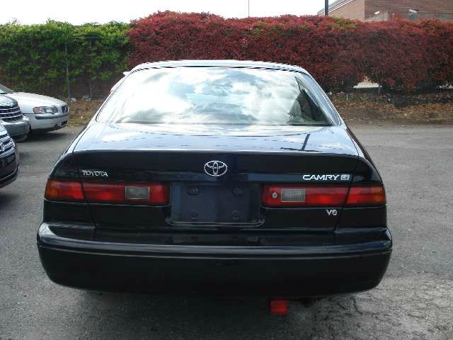 Toyota Camry Enthusiast 2D Roadster Sedan