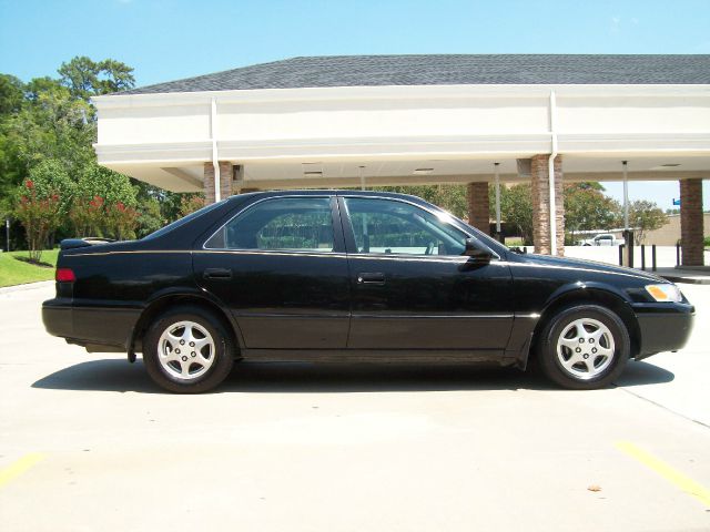 Toyota Camry 1999 photo 1