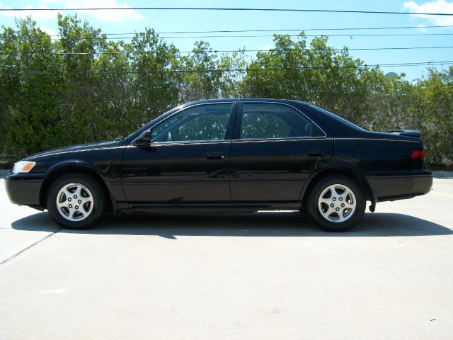 Toyota Camry 1999 photo 2