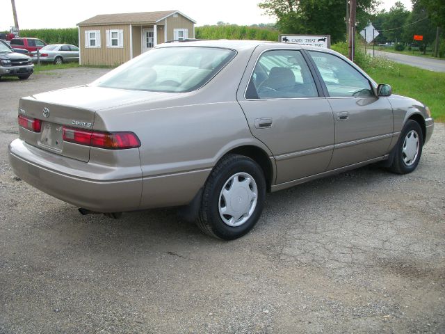 Toyota Camry X Sedan