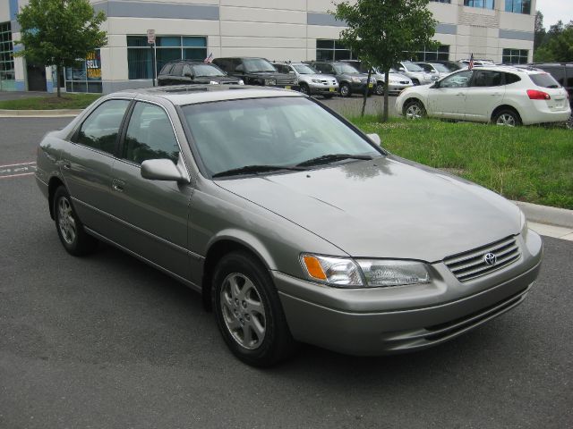 Toyota Camry 1999 photo 2