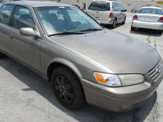 Toyota Camry 1999 photo 2