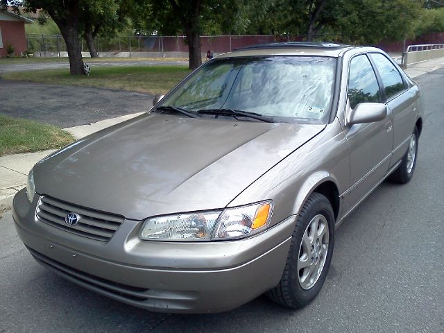 Toyota Camry 1999 photo 3