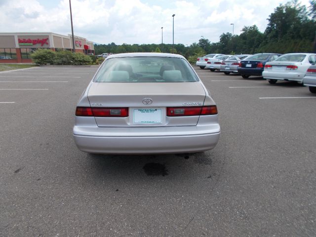 Toyota Camry 1999 photo 4