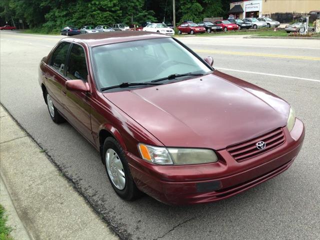 Toyota Camry Versa HBK 1 Sedan