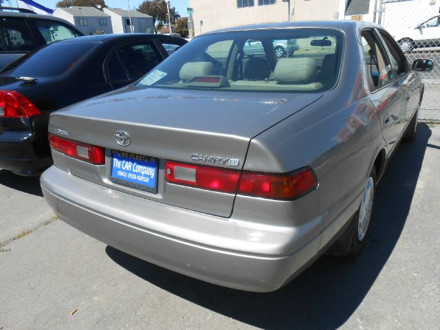 Toyota Camry 1999 photo 2